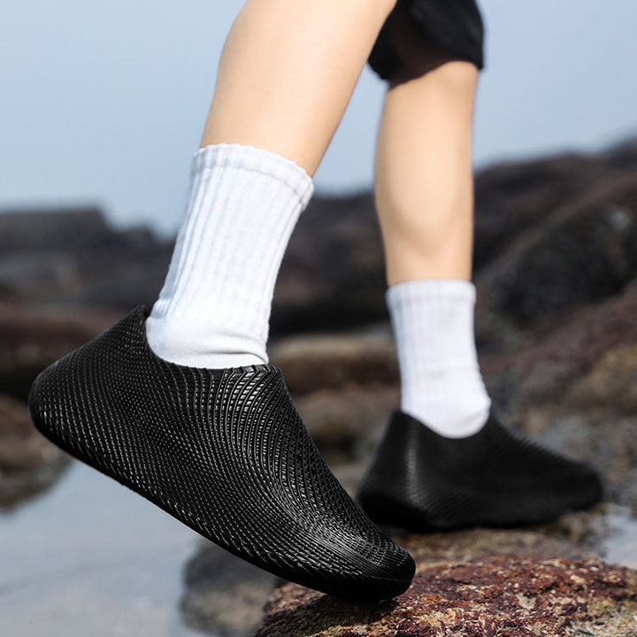 Ionico Ergonomic Slip-On Clogs