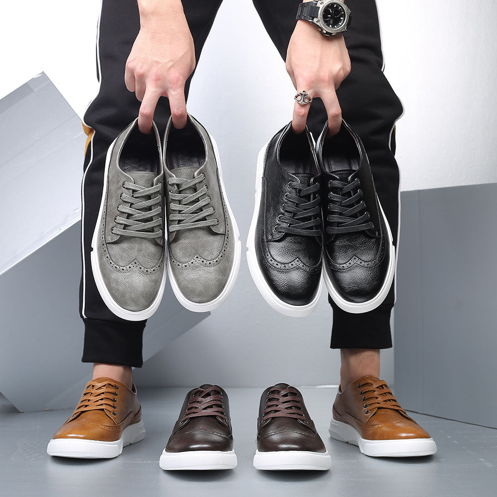 Adrián Brogue Detail Sneakers