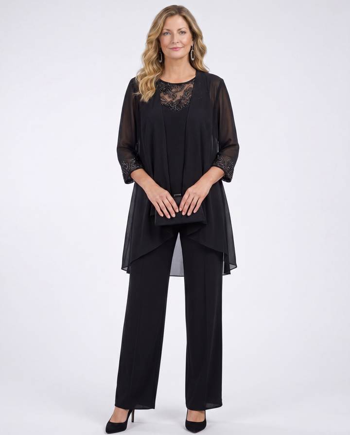 Evelyn | Elegant Three-Piece Comfort Set